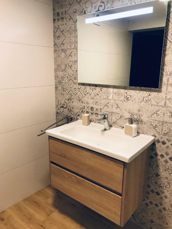 Apartment Lavanda โมลัต ภายนอก รูปภาพ