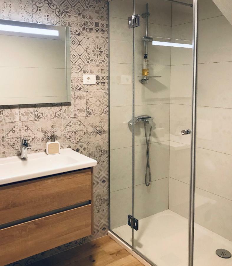 Apartment Lavanda โมลัต ภายนอก รูปภาพ